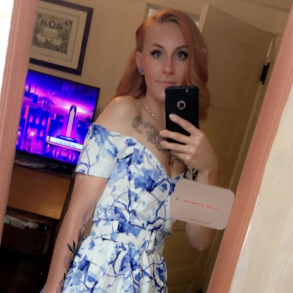 Meet your Posher, Christina